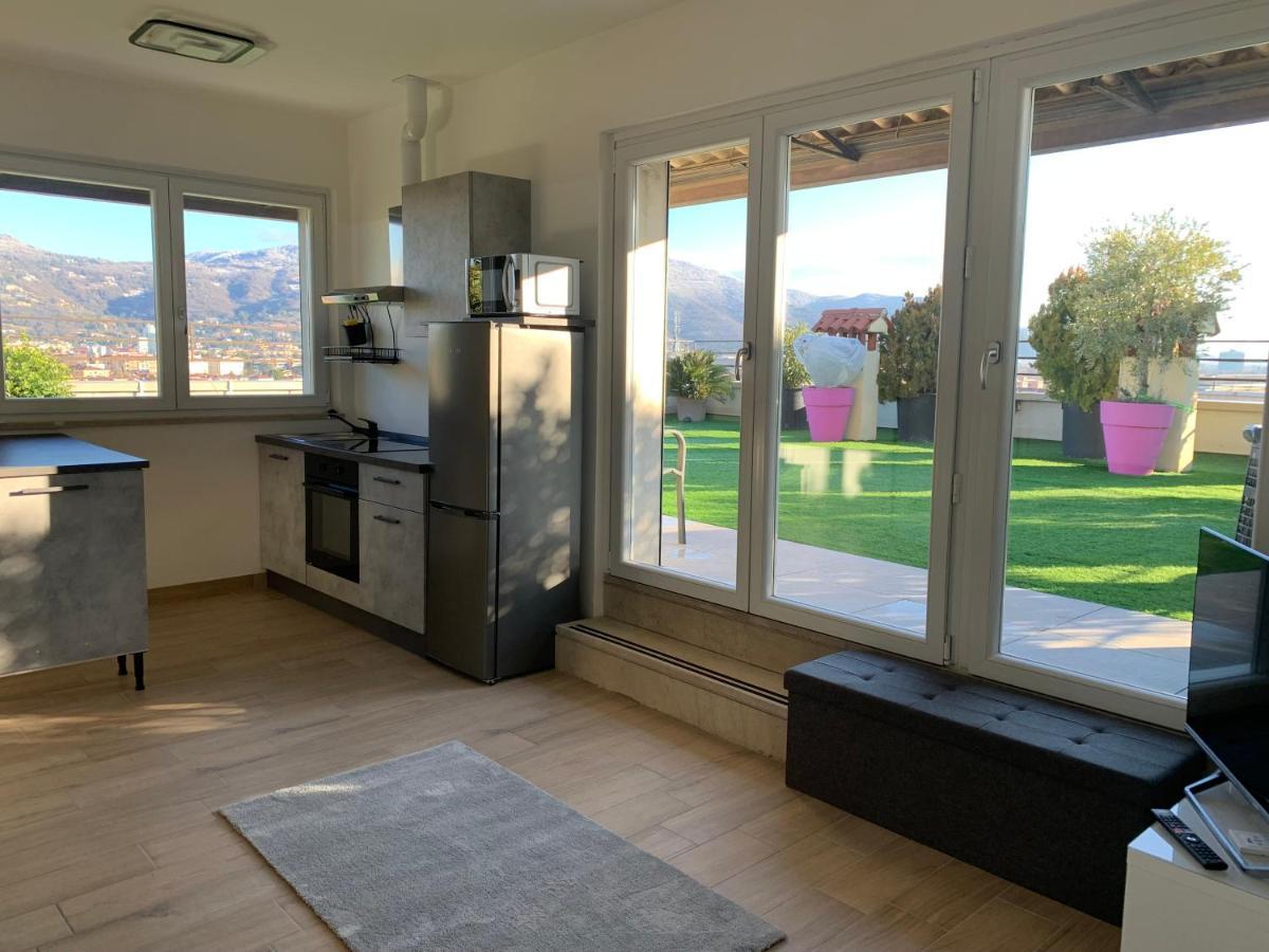 Attico Sky Garden Apartment Brescia Ngoại thất bức ảnh