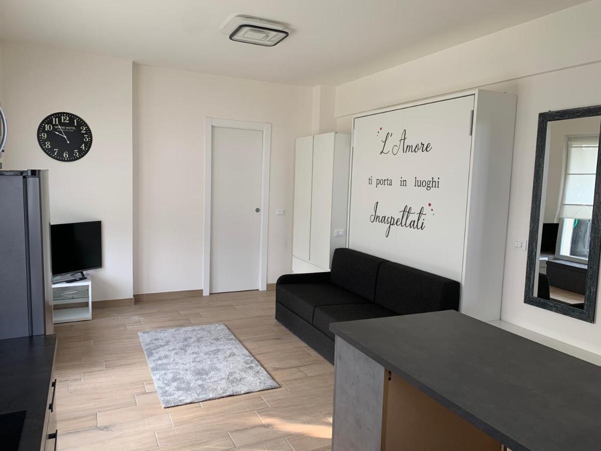 Attico Sky Garden Apartment Brescia Ngoại thất bức ảnh